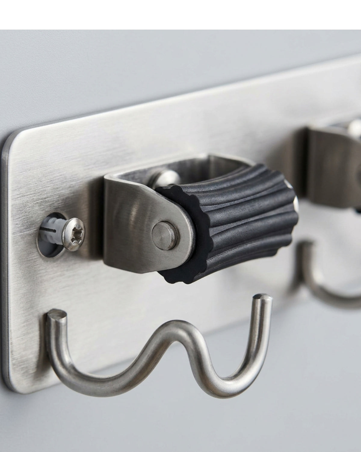 Auwork Stainless Steel Cleaning Tool Holder with 3 Grips and 4 Hooks 32 cm - Detail view
